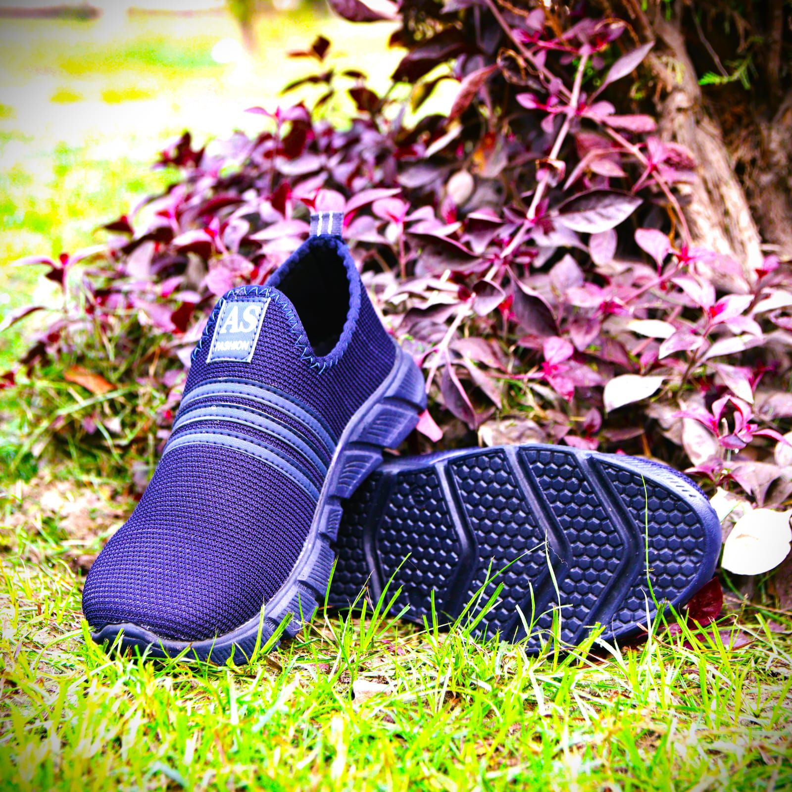Men's Running Shoes Men's Slip-on Shoes Tennis Walking Casual Shoes Black Gym Breathable Rubber Work Shoes