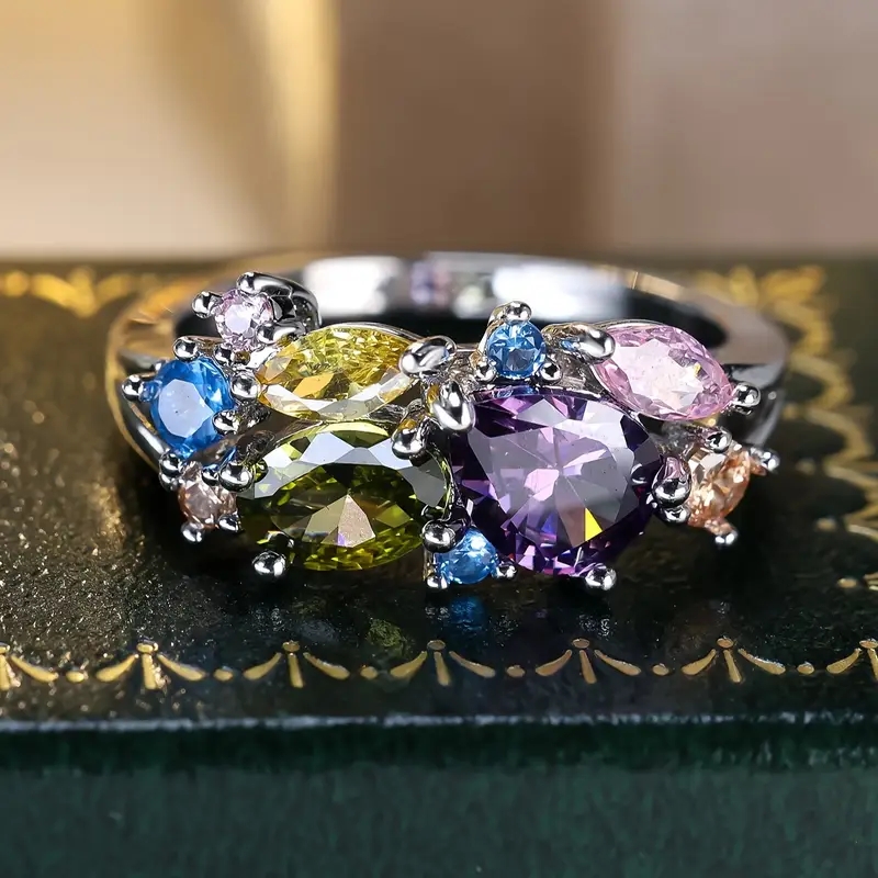 Huitan Elegant Women Ring Inlaid Multiple Colors Shining CZ Charming Party Wedding Accessories Engagement Aesthetic Jewelry 