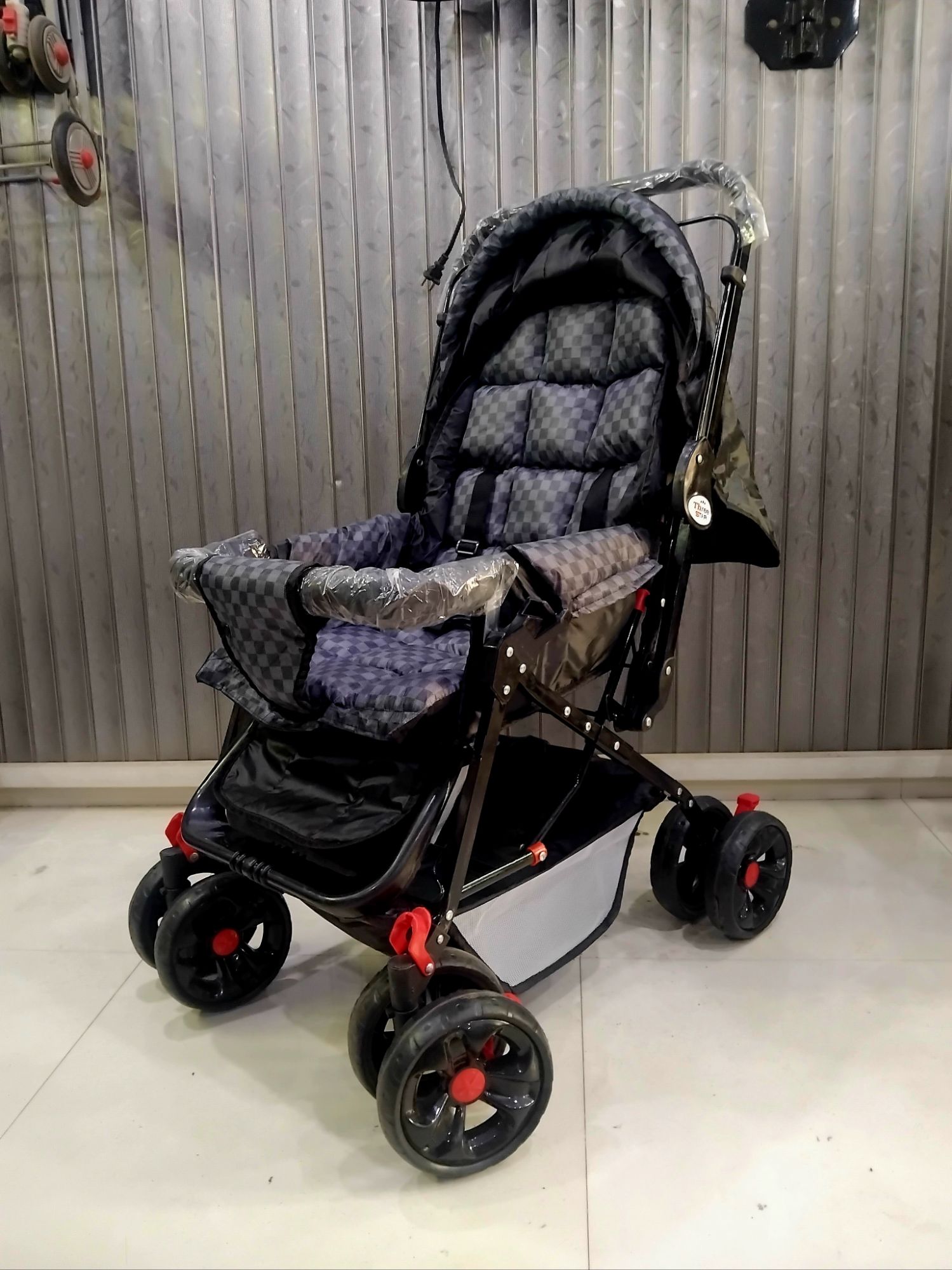 BIG SIZE BABY STROLLER