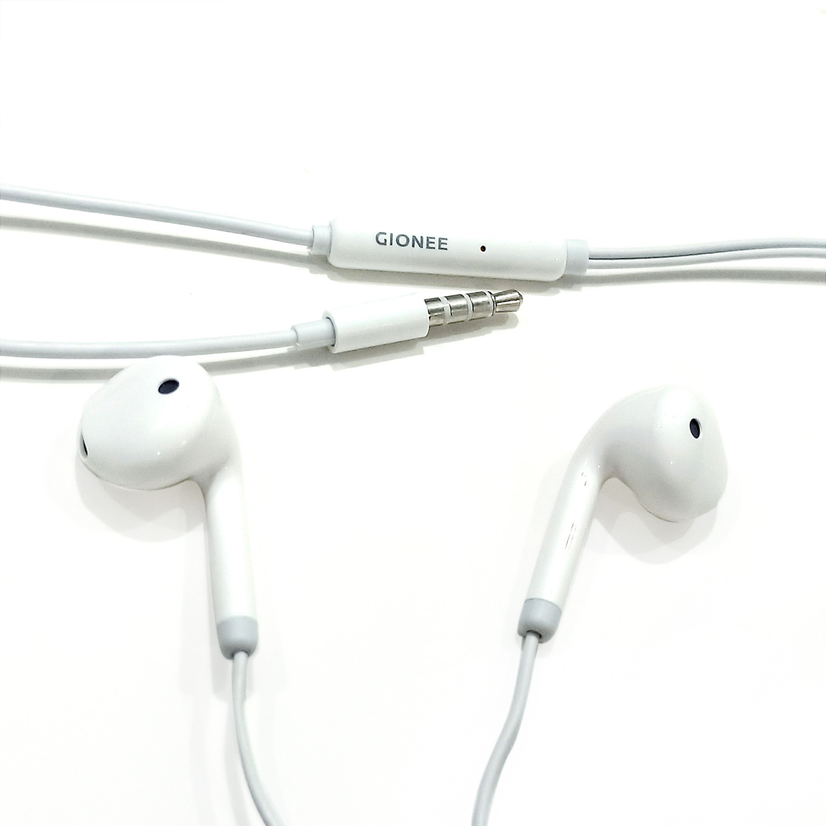 Gionee High-Quality Handsfree Earphones with Deep Bass, Built-in Microphone, Comfortable Fit, and One-Button Control