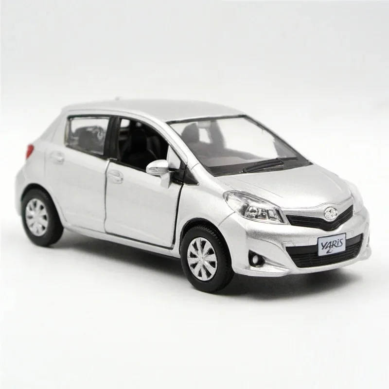 Yaris diecast online