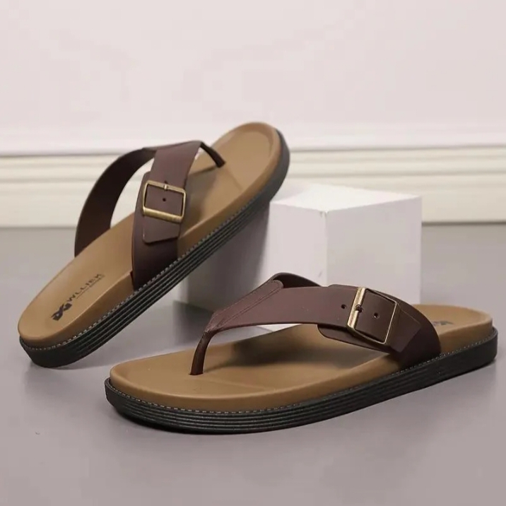 465 article Mens imported summer trending slippers BRANDED Quality