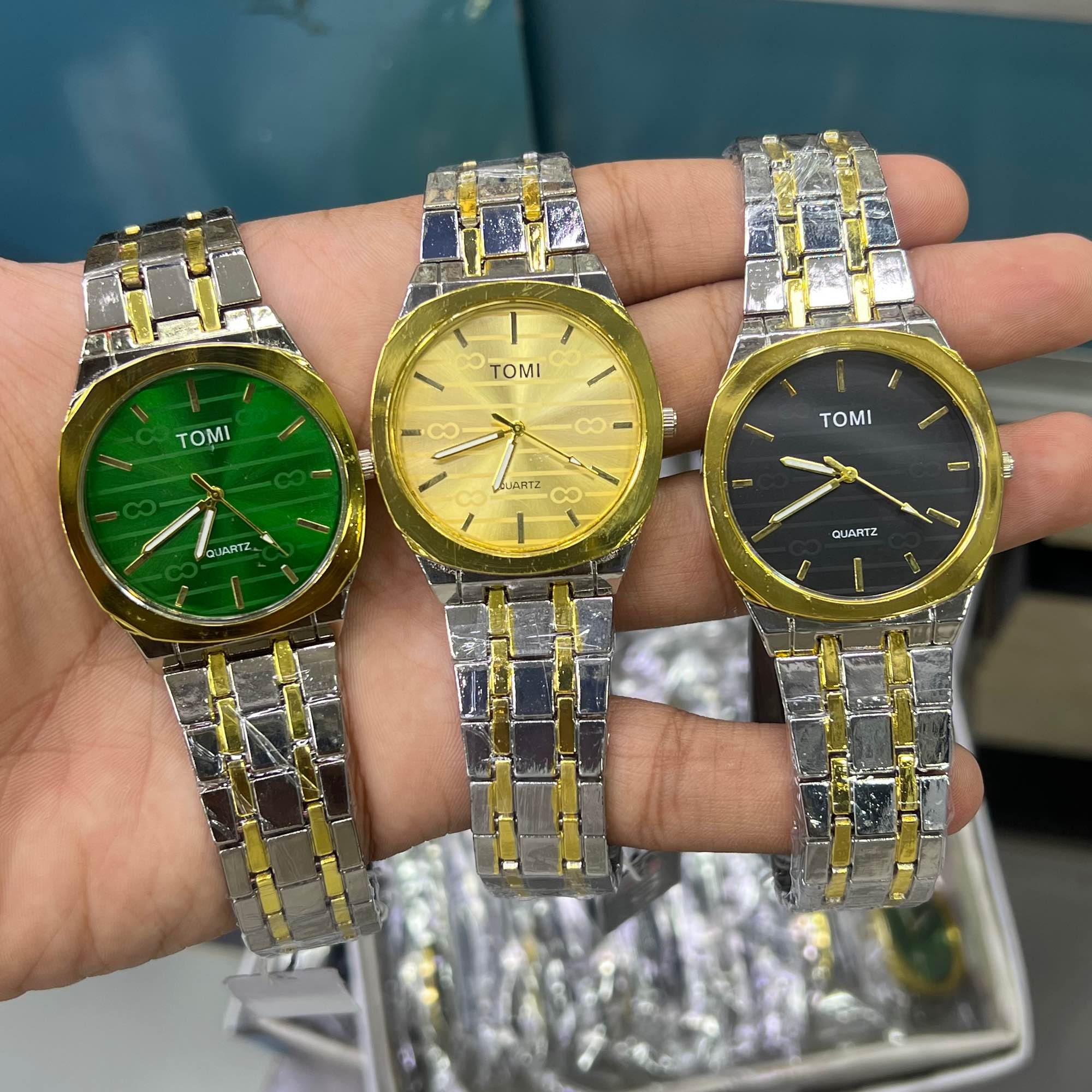 TOMI Luxury Quartz Watch for Men -Octagonal Dial, Casual & Business Men's Wrist Watch
