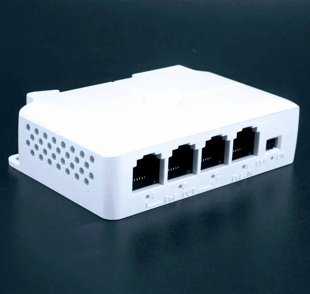 1 to 3 Port PoE Extender Passive CascadeAble of Data & Power Signals of the Ethernet Network Cable for IP Camera VOIP Wireless Access Points