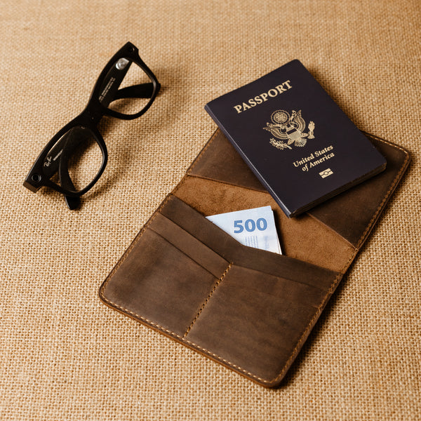 Genuine Leather Passport wallet Vintage Cow Leather Passport cover Unisex Wallet Credit Card Holder Travel Wallet
