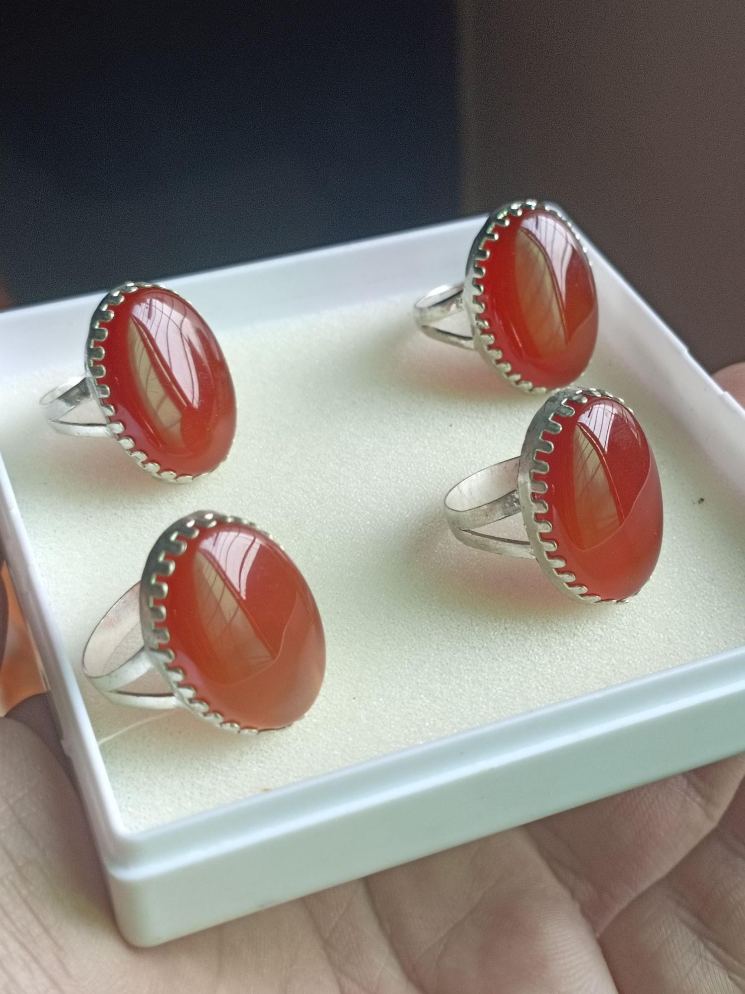 Big Size Ymami Haqeeq Ring different Colours Haqeeq italian rings Big stone ring 100% Orignal Aqeeq/Akik/agate/nag/stone/Gemstone/Haqeeq/yamni Haqeeq Stone/yamni Haqeeq gemstone/aqeeq stone/yamni aqeeq gemstone.