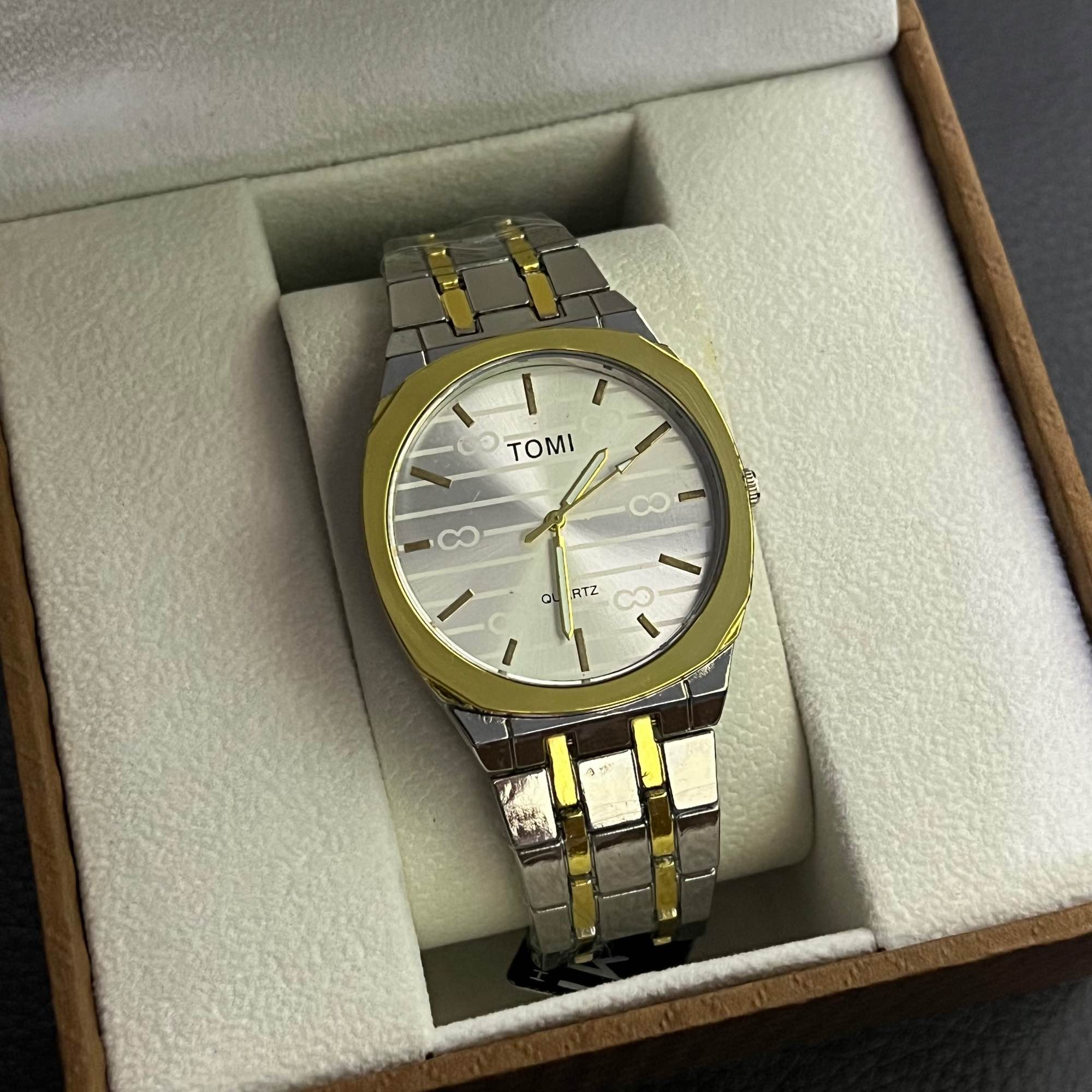 TOMI Luxury Quartz Watch for Men -Octagonal Dial, Casual & Business Men's Wrist Watch