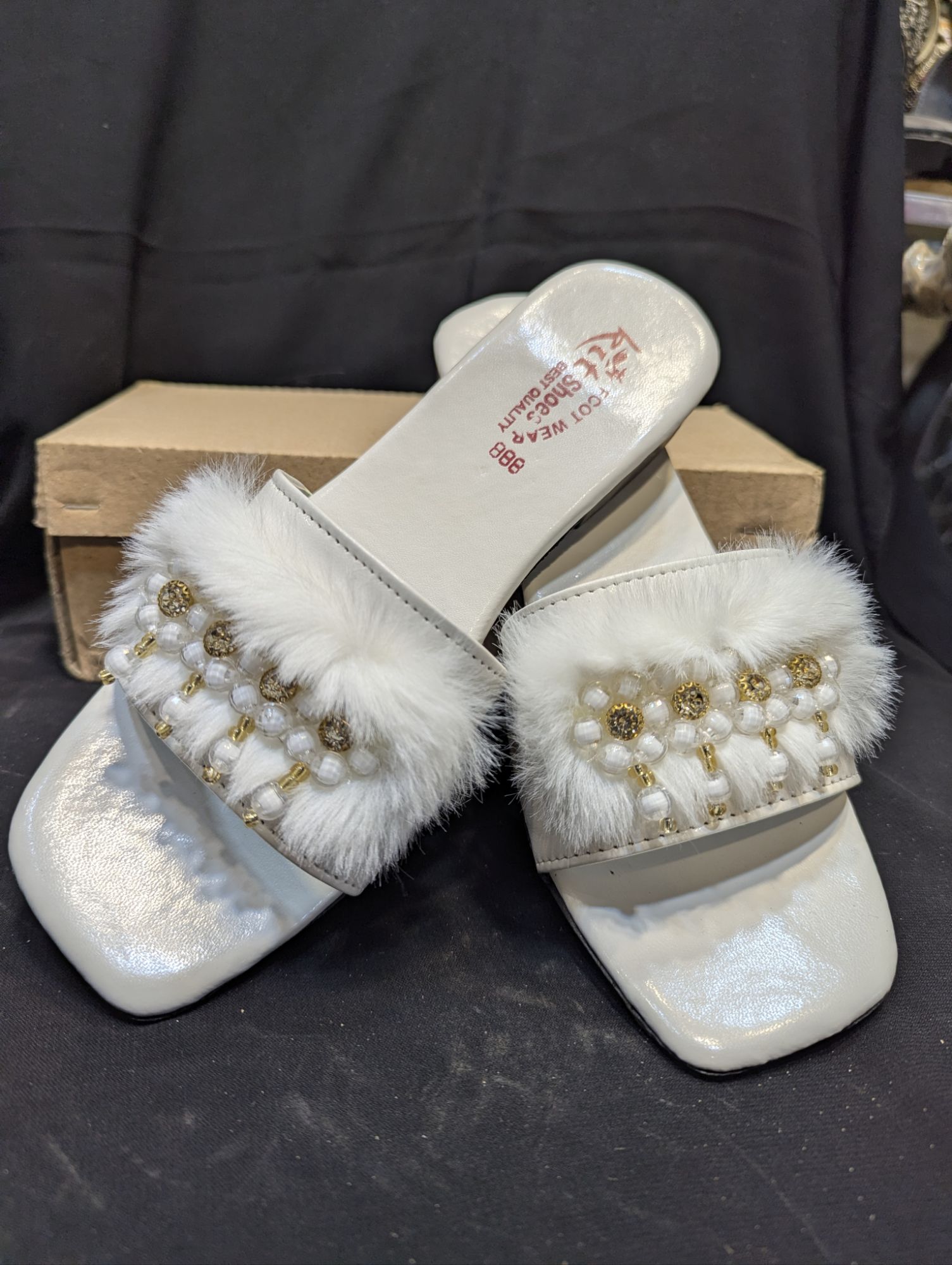 white mule