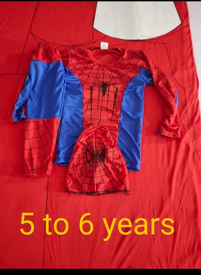 Spiderman/Batman/Superman costume with free face mask   all character costume available for school event and party