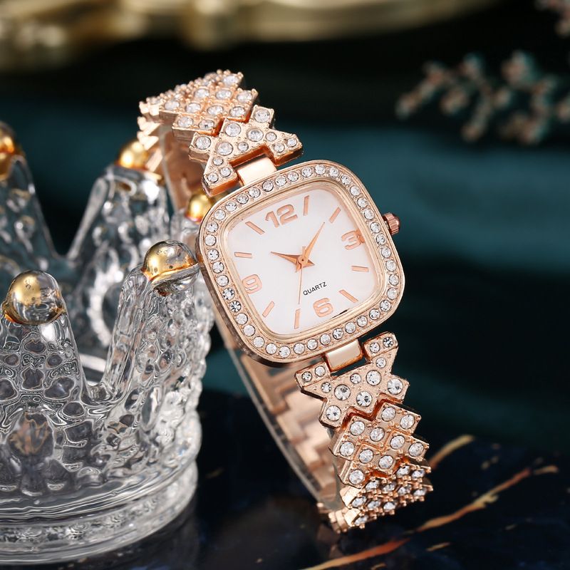 HOT DEALS NO 1 Fashion Luxury Vintage Diamond Square Watch Digital dial Quartz Women's Watch