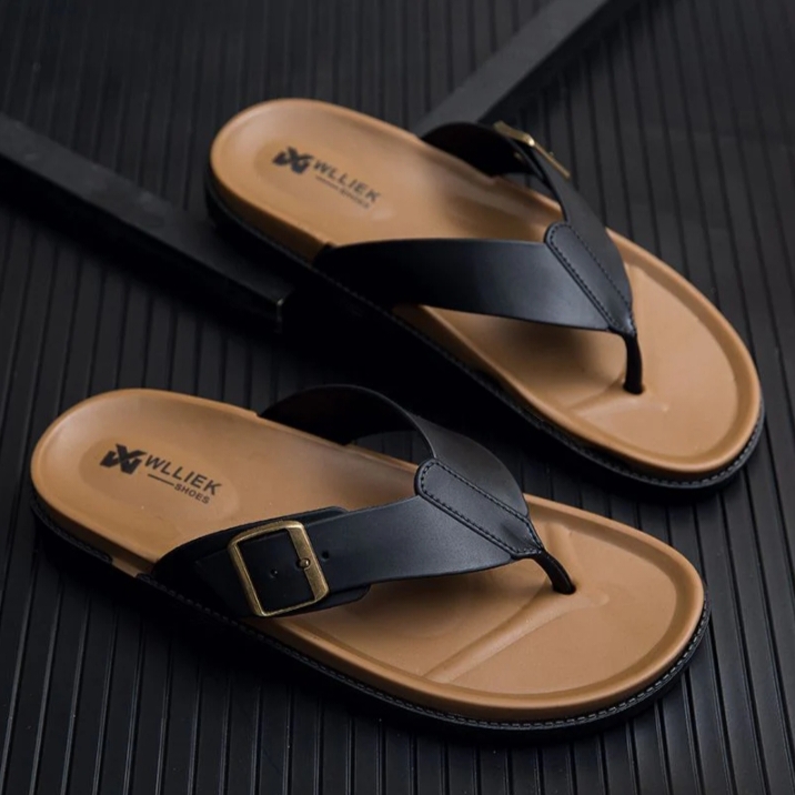 465 article Mens imported summer trending slippers BRANDED Quality