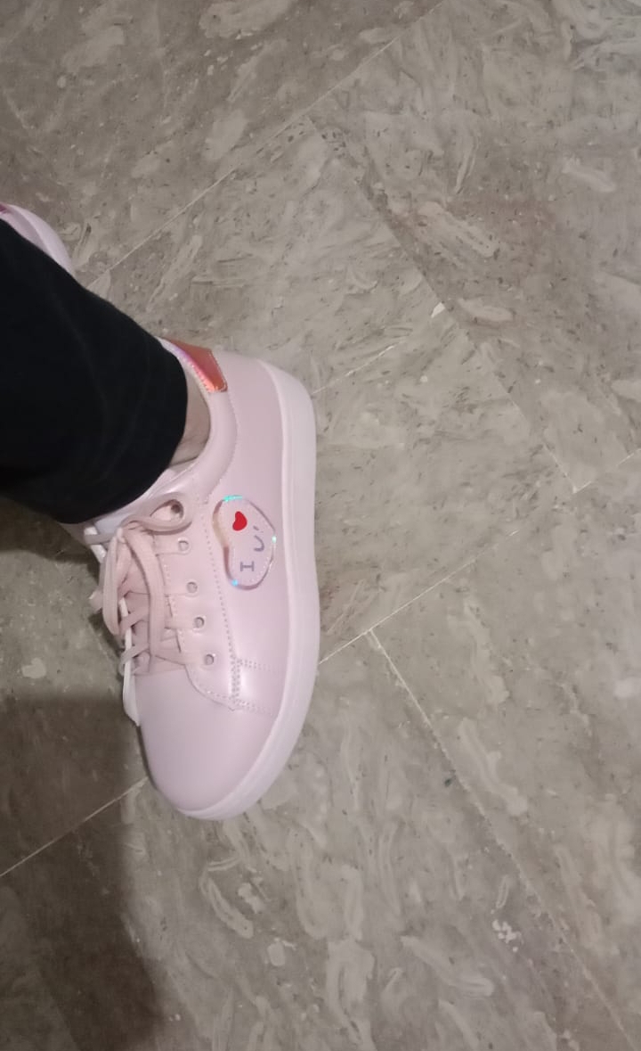 ladies imported quality sneakers joggers shoes