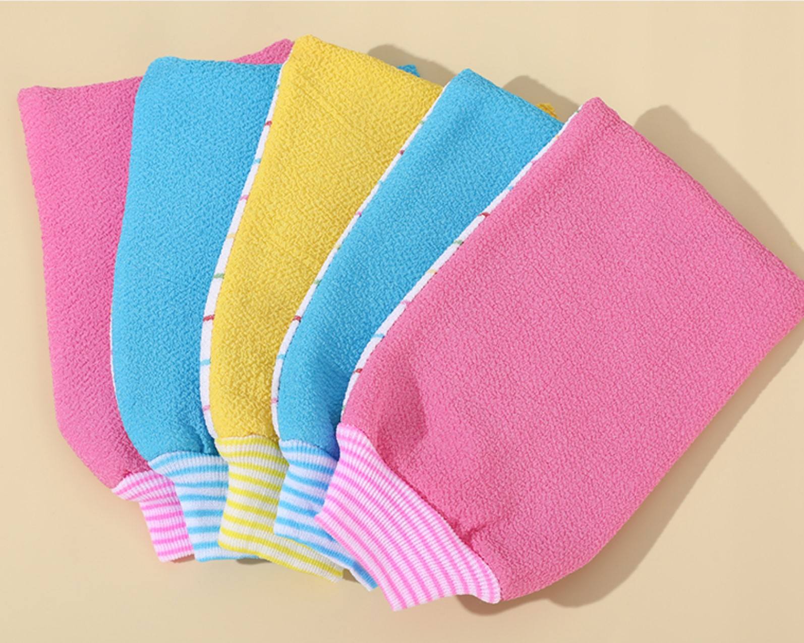 Korean Exfoliating Bath Mitt - photo 5
