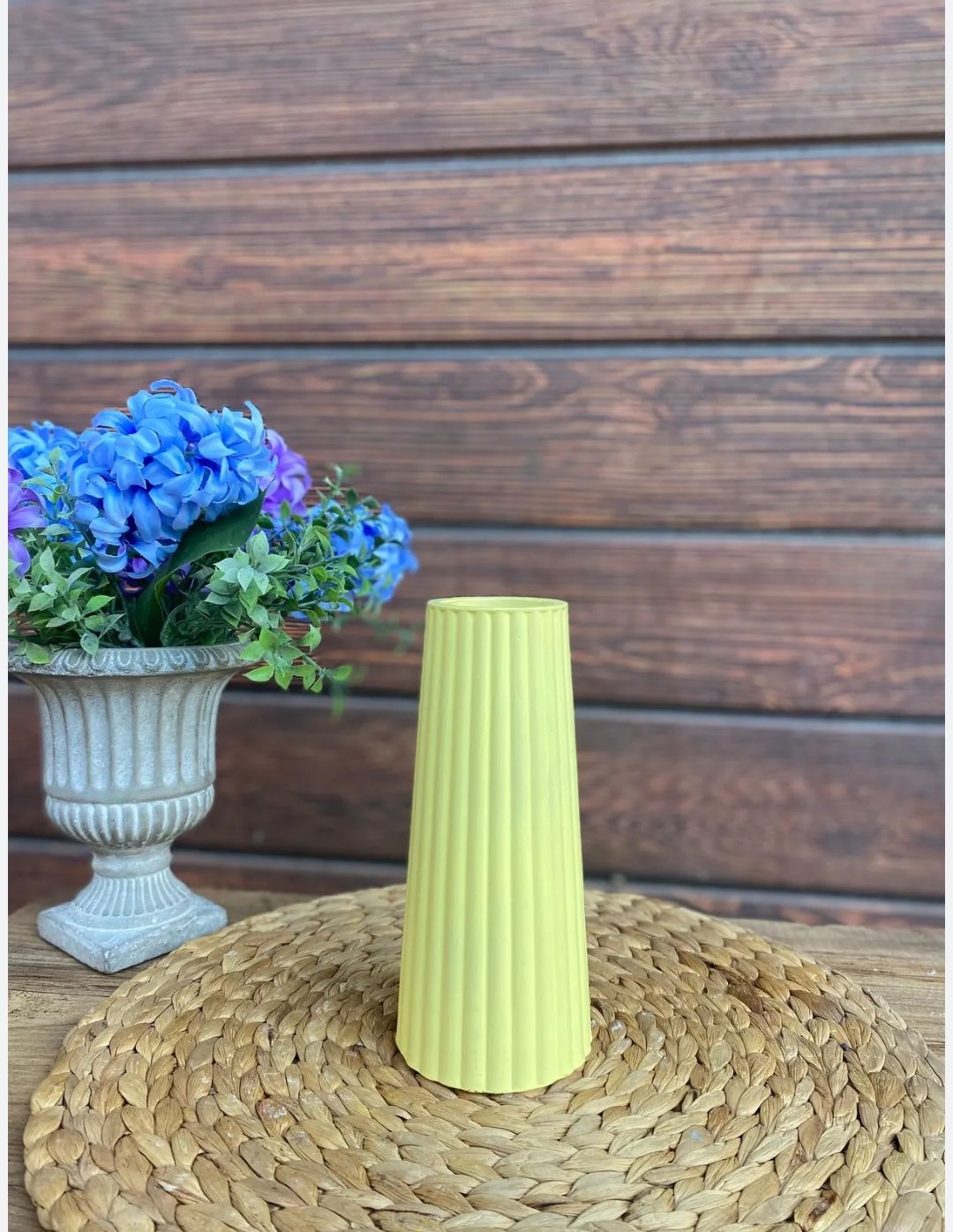 Beautiful Pack of 1 Aesthetic ceramic Vase 18cm | Baby colors | customize your own