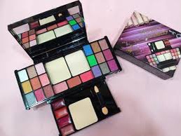 Professional Bridal Makeup Set | Daraz.pk