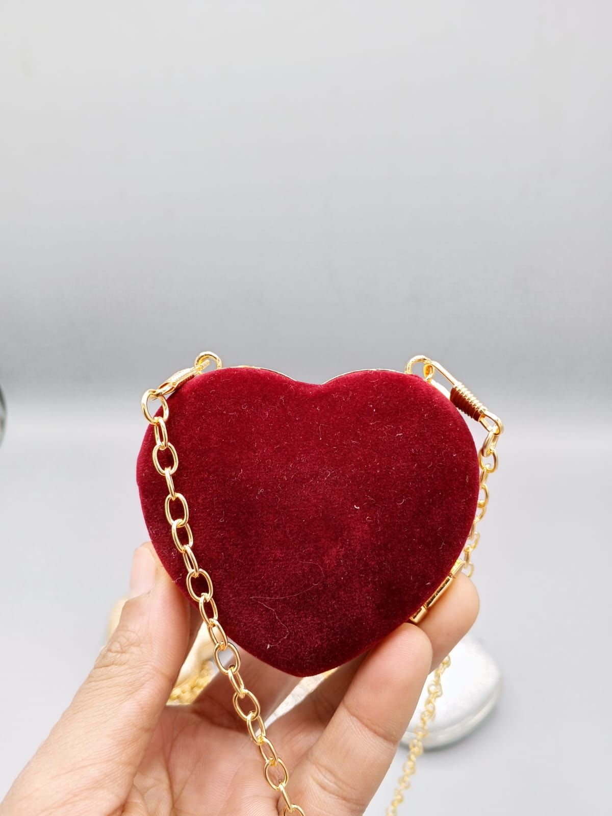 Sparkly Heart Shaped Clutch Bag – Glitter Evening Party Purse for Women