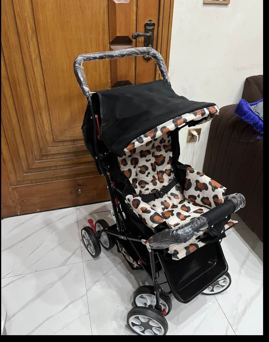 BABY STROLLER PRAM 8 wheels