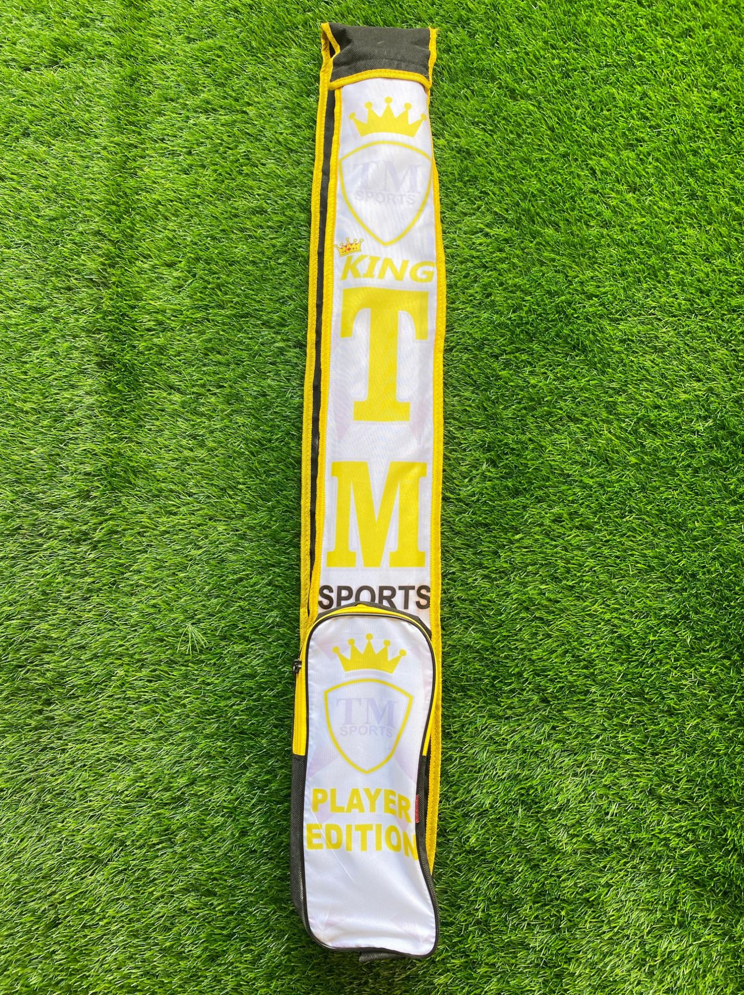 JD Diamond 17 Cricket Bat Cover | Original JD Sports | Stylish & Strong Protection Case with Easy Grip