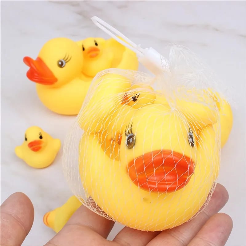 Yellow Duck Family Bath Toys