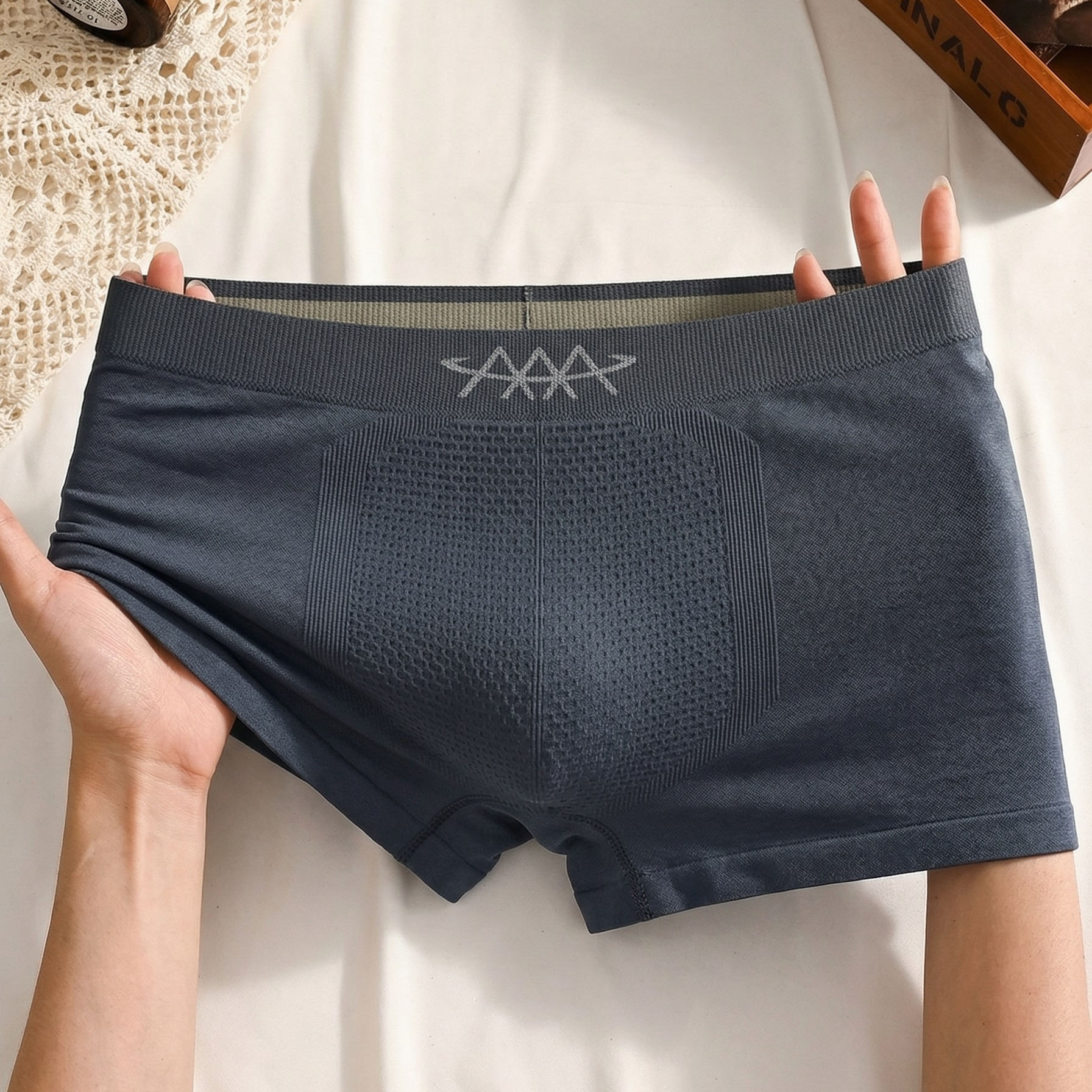 1pcs Seamless Underwear Men's Boxer Shorts High Stretch Underpants Breathable Panties  Slim Lingerie Snug fit trunks