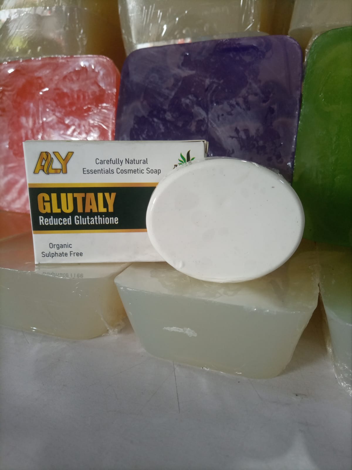 nature essentials glutathione whitening soap Brilliant Skin Essentials Gluta-Arbutin Soap 135g – Infused with  L-Glutathione, Alpha Arbutin, Salicylic Acid & Goat’s Milk – Hydrating  Formula, main image 0