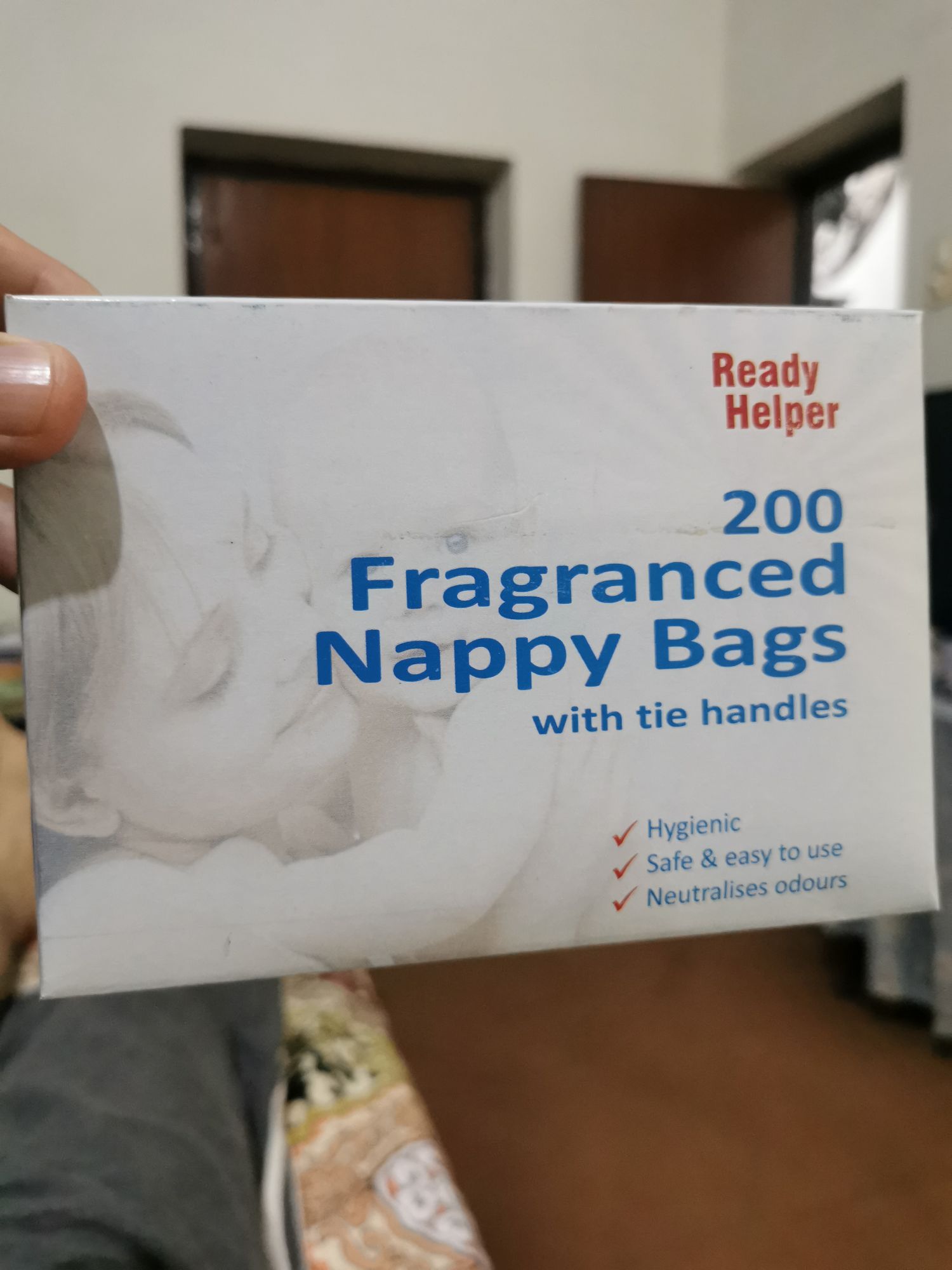 200 Fragranced Nappy Bags with tie handles