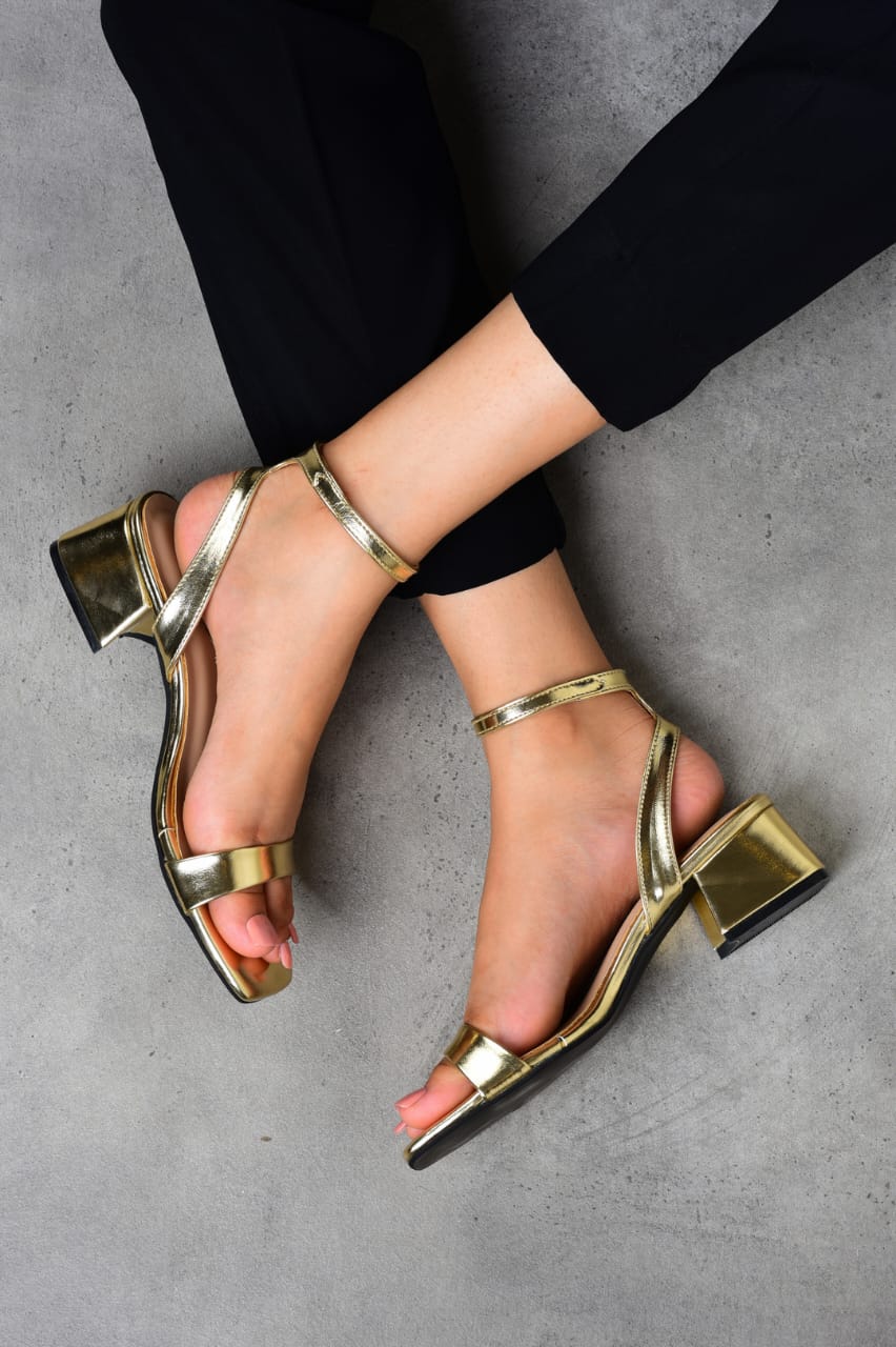 Women Fashion Luxury Crumples Stylish Mid Block Heels Sandals Comfortable and easy to Walk Causal Office Bridal Party Weeding every Function Golden and sea green