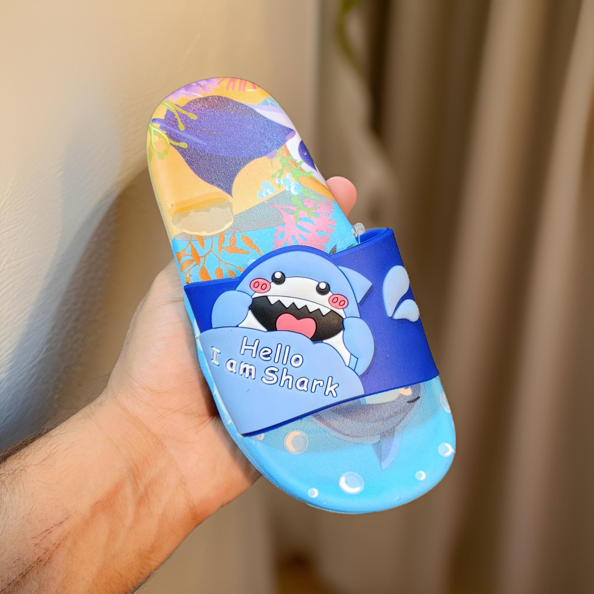 New 3D Cartoon baby shark children's slippers summer boys and girls bathing indoorNon-slip soft sole no-smell sandals