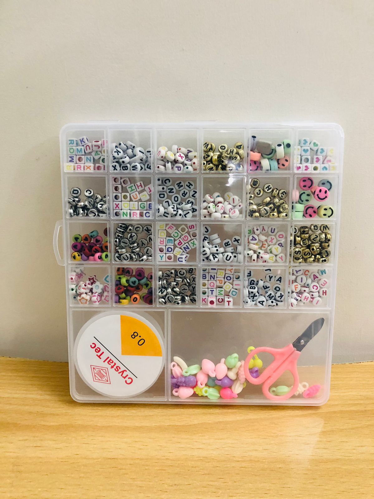 DIY Round Multi Beads Box with Crystal Thread Tag