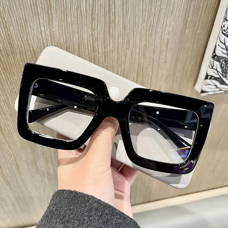 Large Frame Clear Lens Classic Glasses Trendy Square Computer Eyeglass Decorative Eyeglasses Spectacles for Women Men