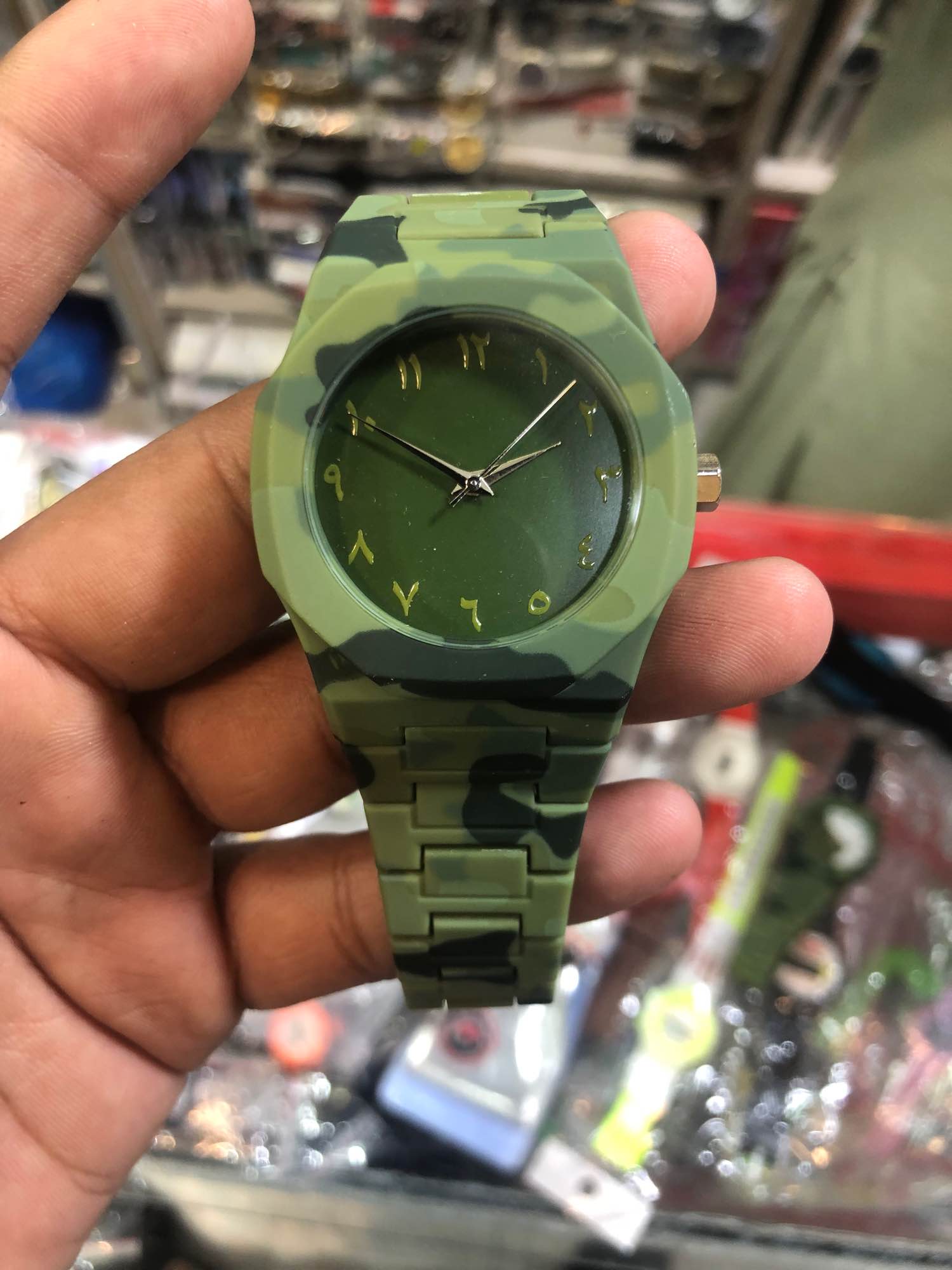 Top Hot Selling  Watch for Man Boys-Sports Watches Rubber Strap for Boys & Men| New Fashion Sports Rubber Strap Wristwatches