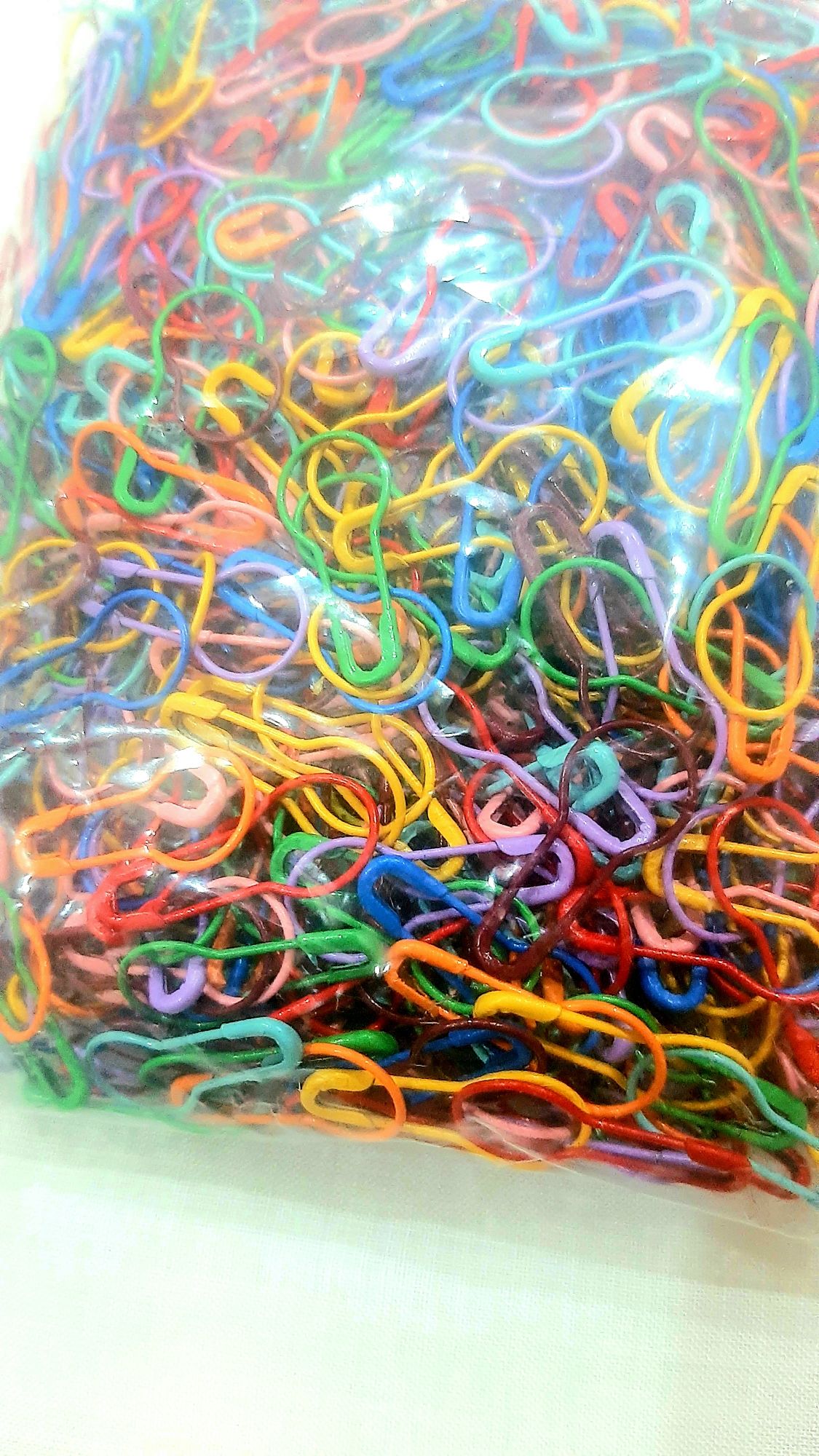 Imported Coil Less Colourful Hijab Safety Pins For Womens And Girls