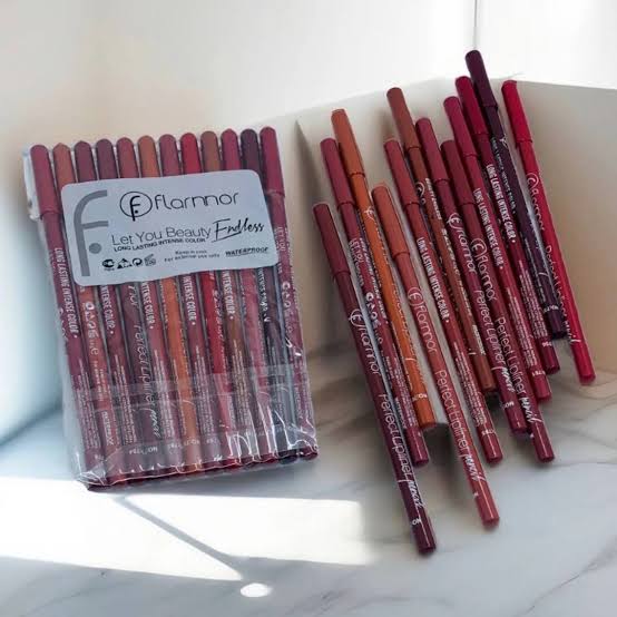 Pack of 6/ 12  Makeup Waterproof Lipstick Pencils / Lip Pencils
