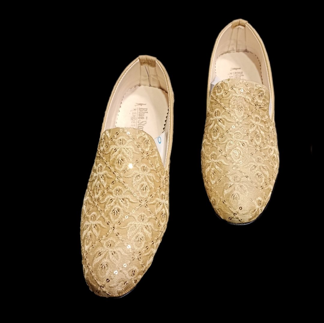 Attractive Top latest design's pumpy shoes | Daraz.pk