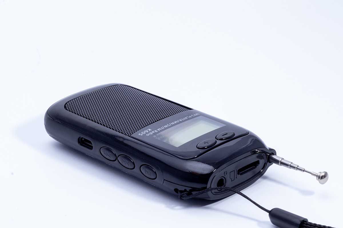 Radio HRD k605 Fm.MW.SW.mp3 Player rechargeable Radio