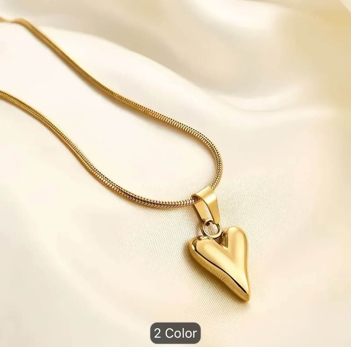 Heart Pendant Necklace for Women Gold Stainless Steel Snake Chain, Minimalist Dainty Collarbone Necklace, Trendy Gift for Her
