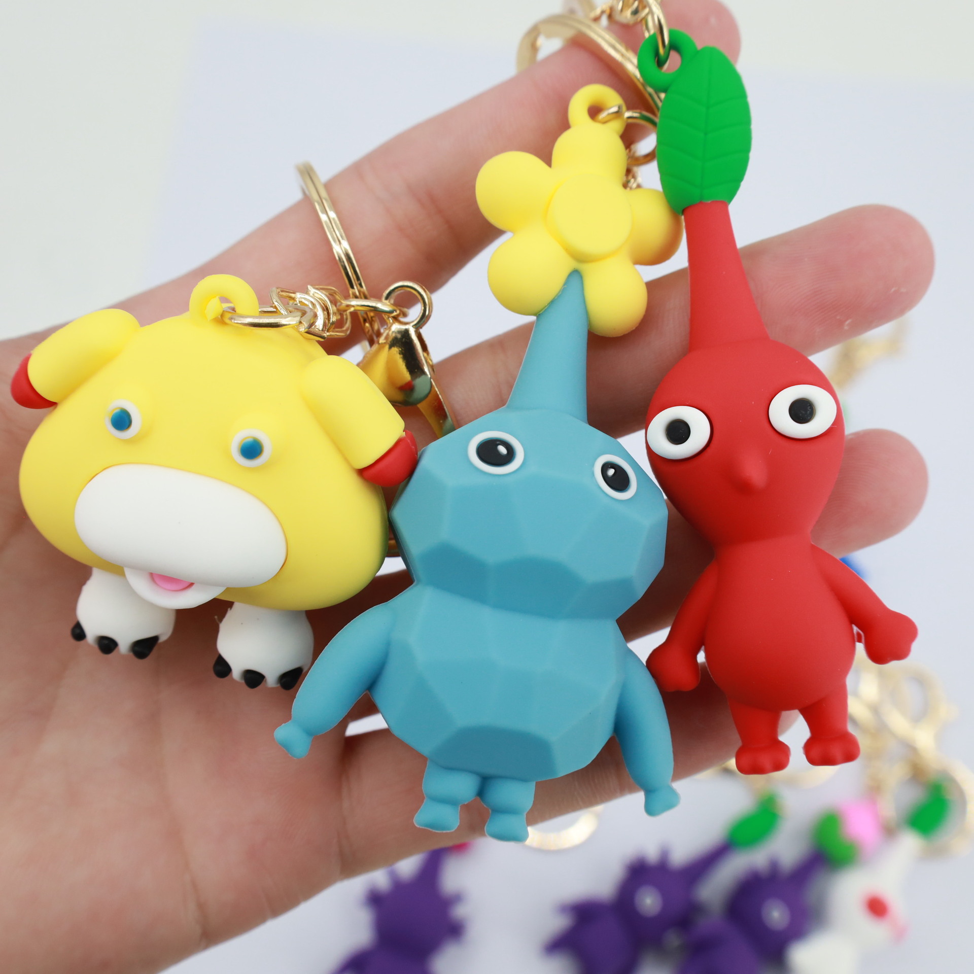 Anime Game PIKMIN Action Figure PVC Keychains Collection Model Doll Toy for Children 