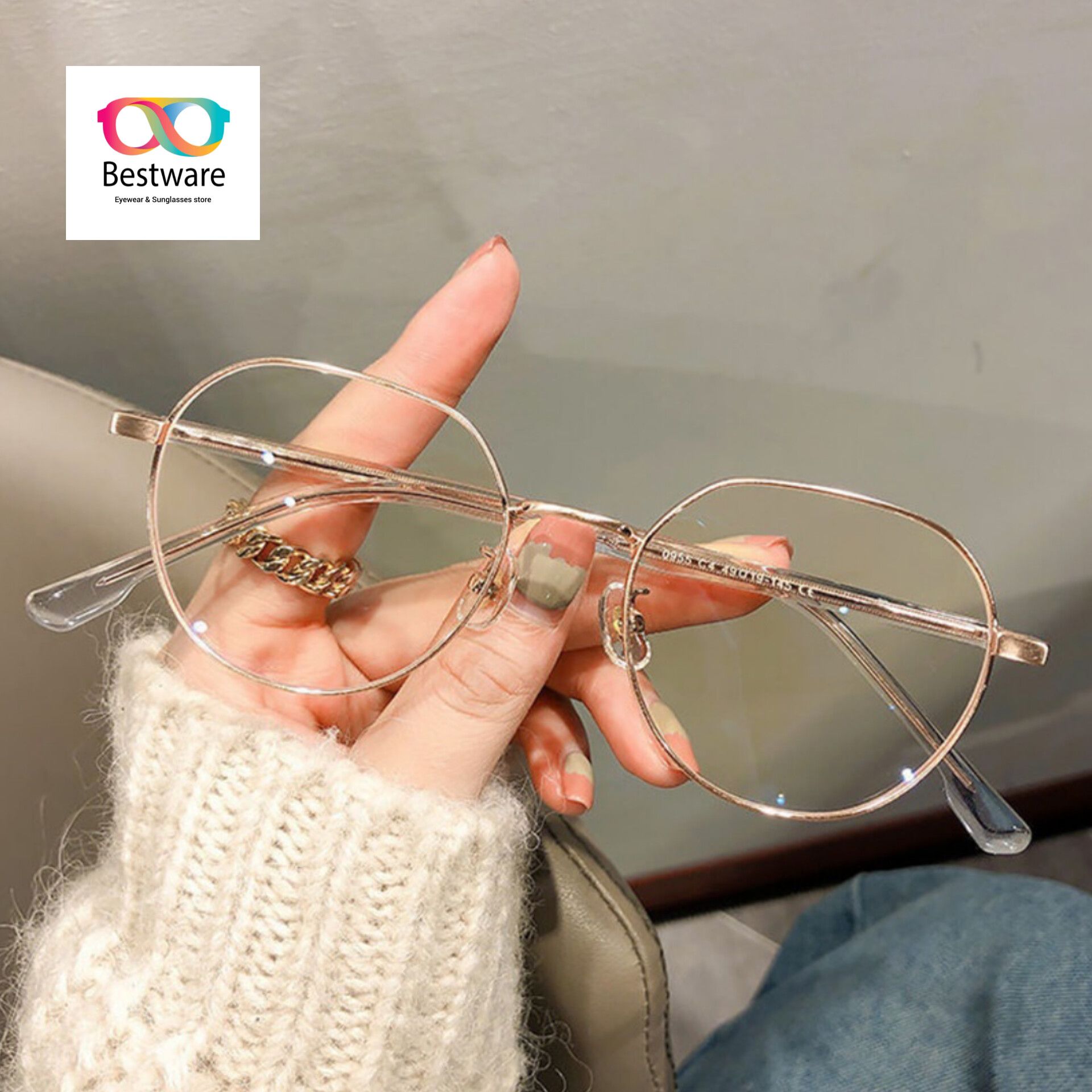 New Metal Fashion Glasses for Women/ Girls . Unisex Metal Glasses