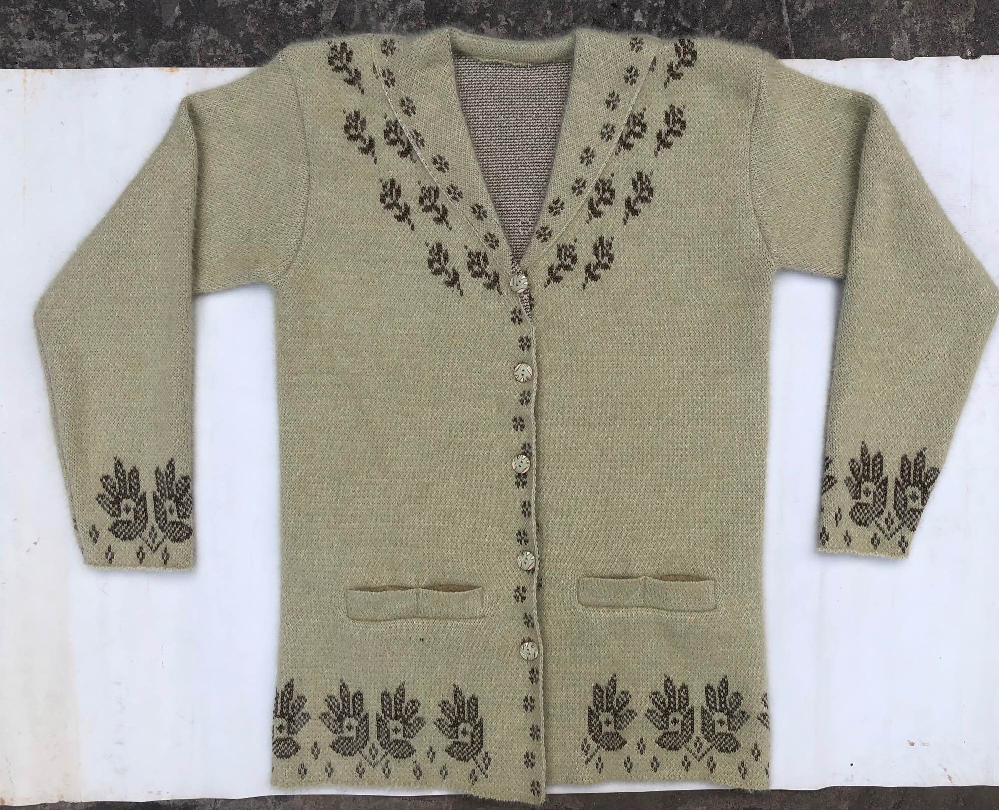 Sweaters for women full sleeves soft wool Cardigans