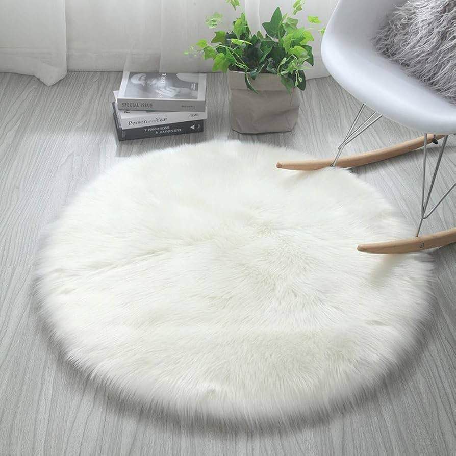 Luxury White Round Faux Fur Sheepskin Rug  Soft Fluffy Area Rug for Bedroom and Living Room Modern Shaggy Circle Rug for Warm Cozy Plush Feel Shaggy Floor Mat for Ultimate Comfort