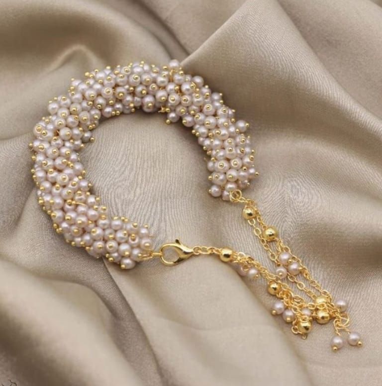 Trending Gajra Bracelet – Premium Quality Colors & Packaging Gift for Her