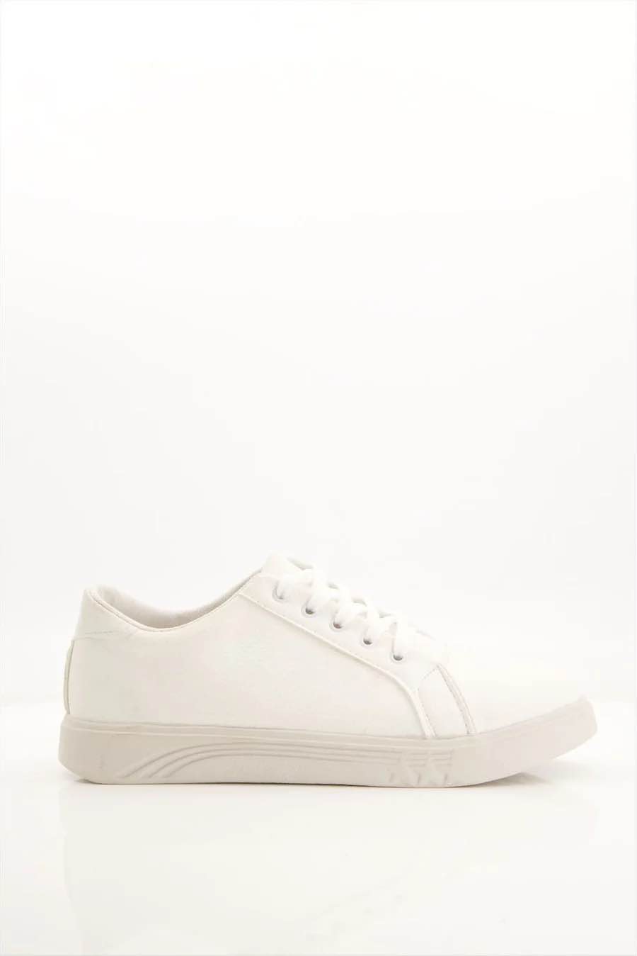 Plain White Sneakers for Women – High-Quality and Versatile
