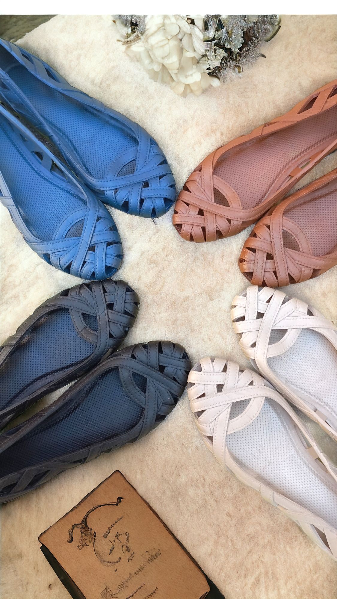 stylish rubber shoes for women and girls