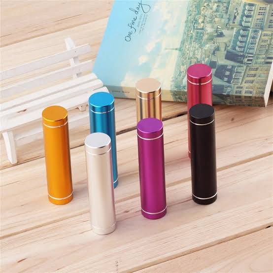 Universal Portable Charger Power Bank 2600 MAh Power Bank External Battery /mobile Power Bank 2600mah
