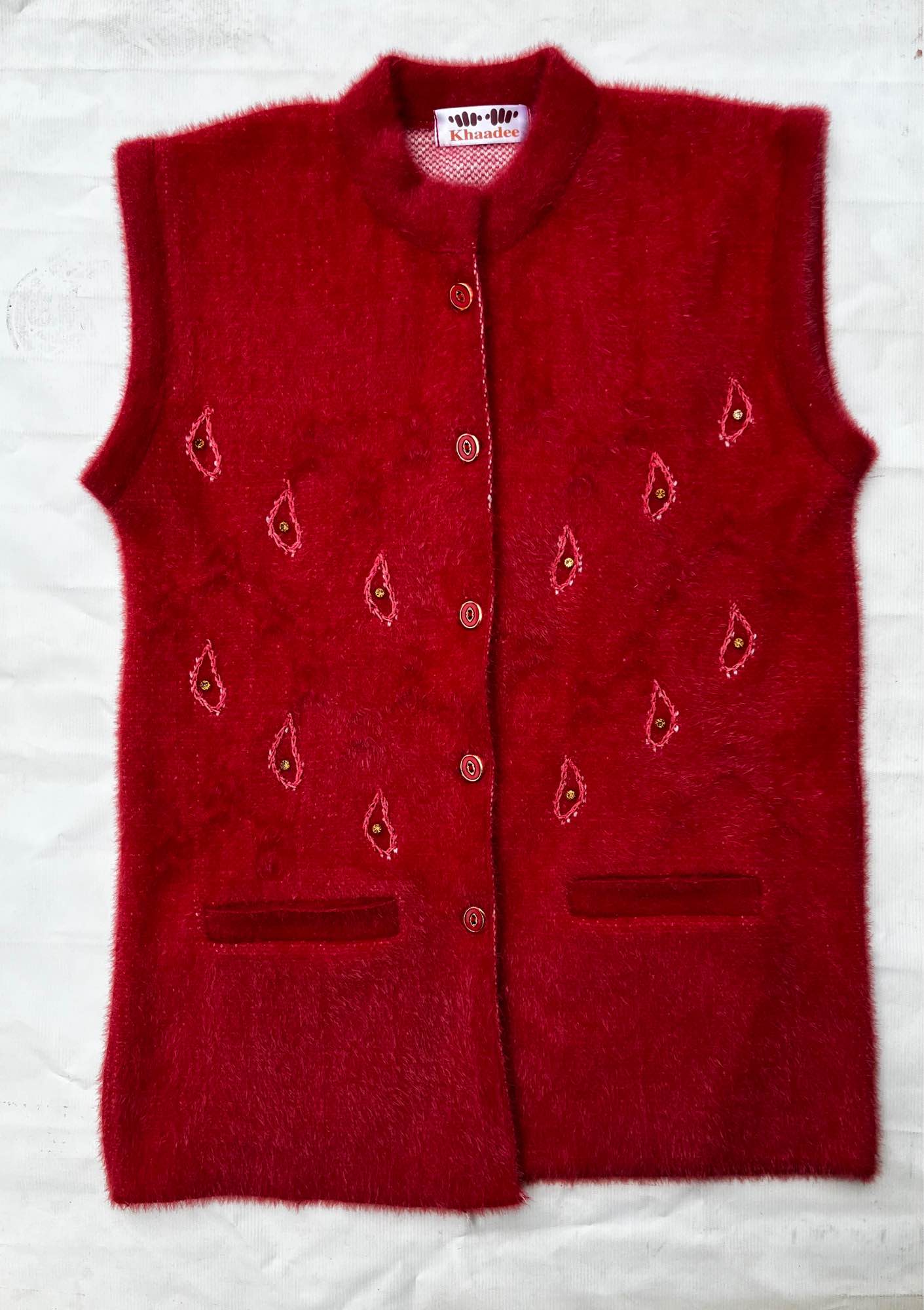 Sleeveless Sweaters for Women Soft Wool Embroidery Cardigans