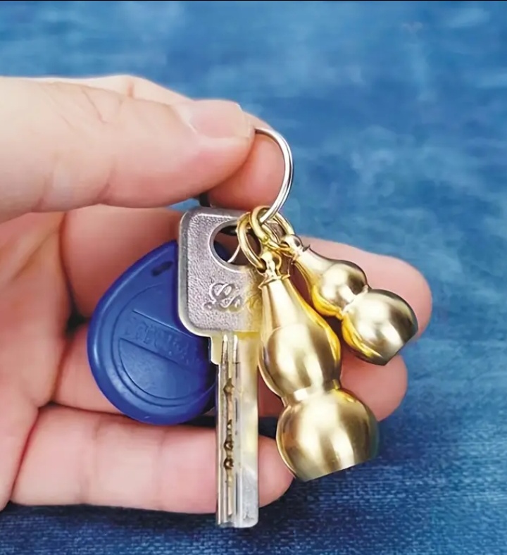 Brass Gourd Keychain Pendant, Medicine Case, Keep Pills Etc, Mini Gourd Open Hollow Copper Pendants, A Storage Locket (See dimensions carefully before order)