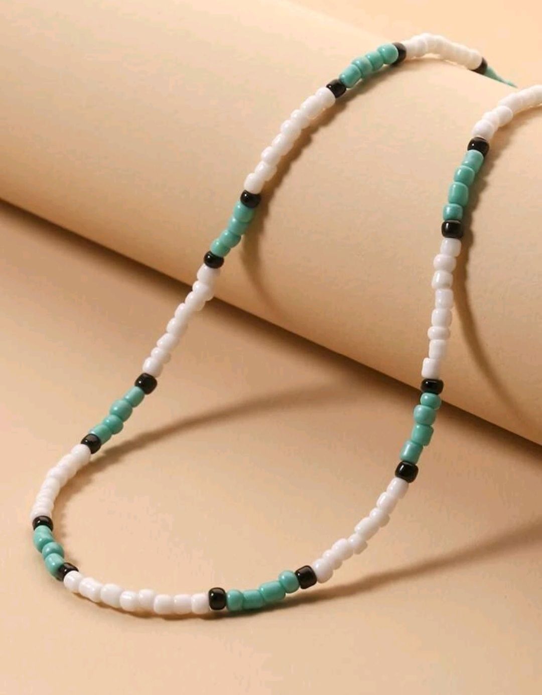 Elegant Style New Trending And Beautiful Beaded Necklace