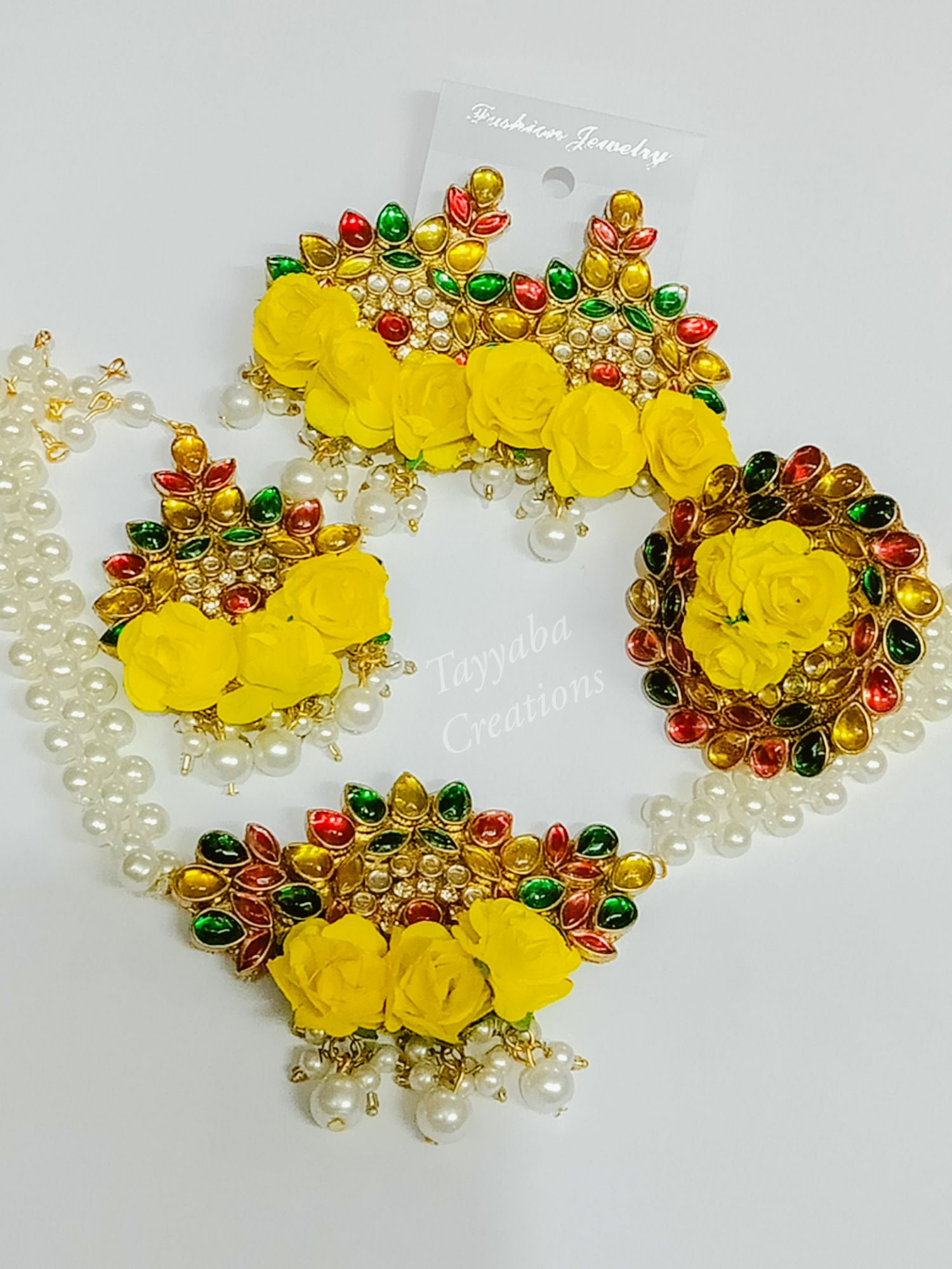 Bridal Mehndi/Maiyon Jewellery Designed With Kundan & Artificial Flowers By Tayyaba Creations