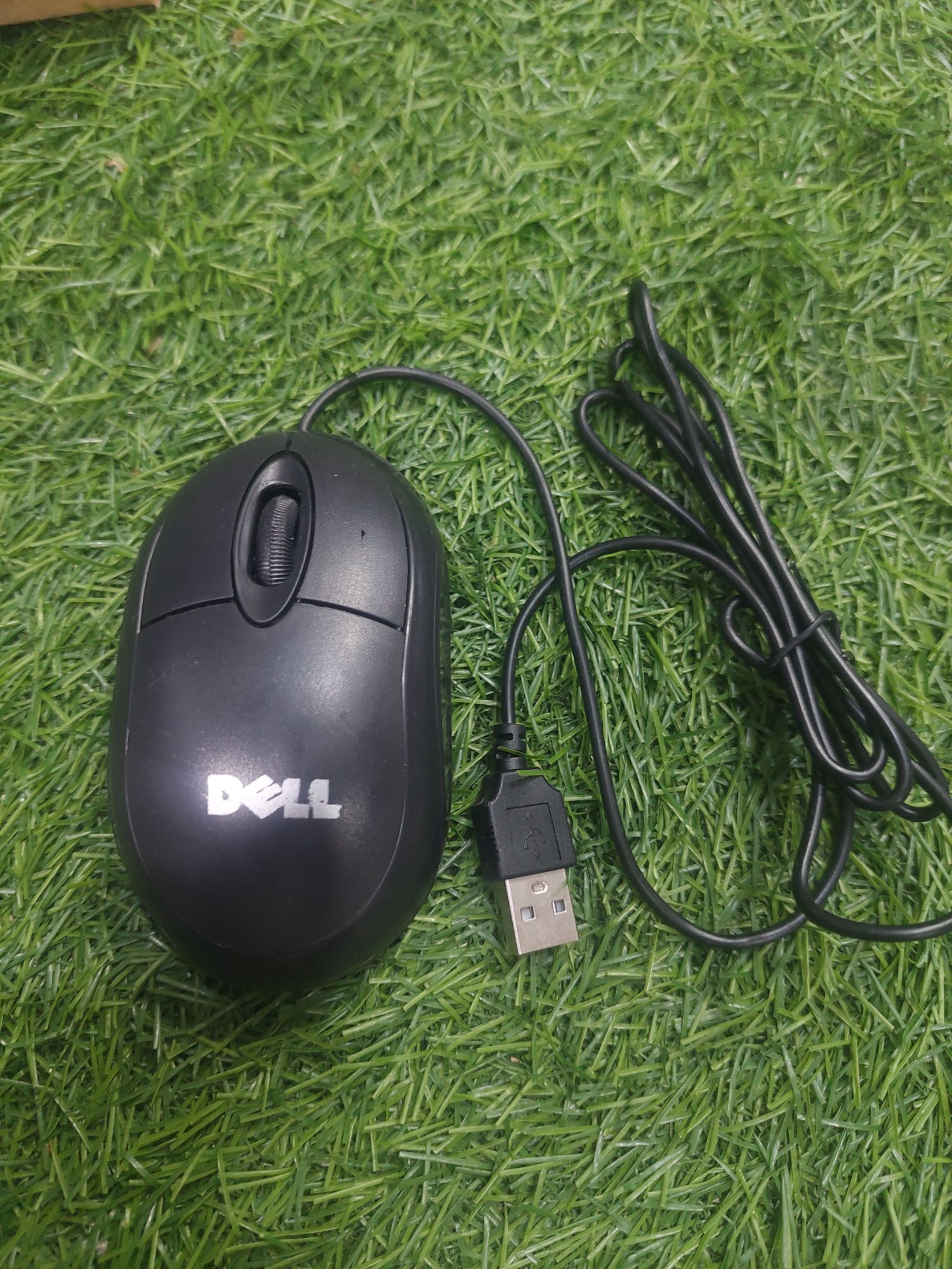 Dell Wired Mouse for Laptops & PCs – Smooth, Precise & Travel-Friendly