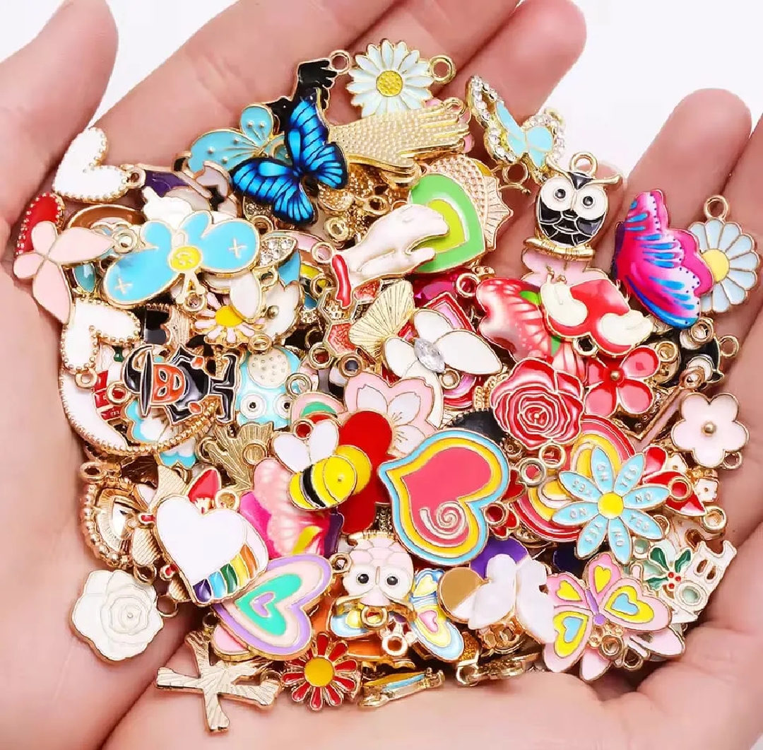 10/20/50 Pcs Mixed Enamel Charms – Daisy, Sakura, Heart & Star Pendants | DIY Jewelry Making Accessories for Bracelets, Earrings, Necklaces & Crafts for beads and bracelets jewelry making